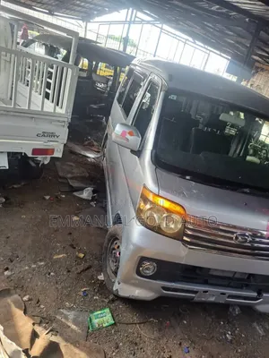 Daihatsu Hijet 2015 Silver