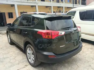 Toyota RAV4 2013 Green