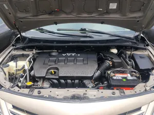 Toyota Corolla 2009 Gold
