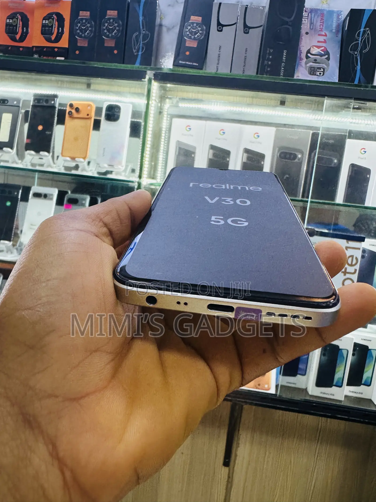 Realme V30 128 GB