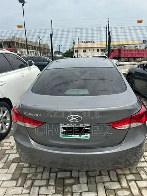Hyundai Elantra 2013 Gray