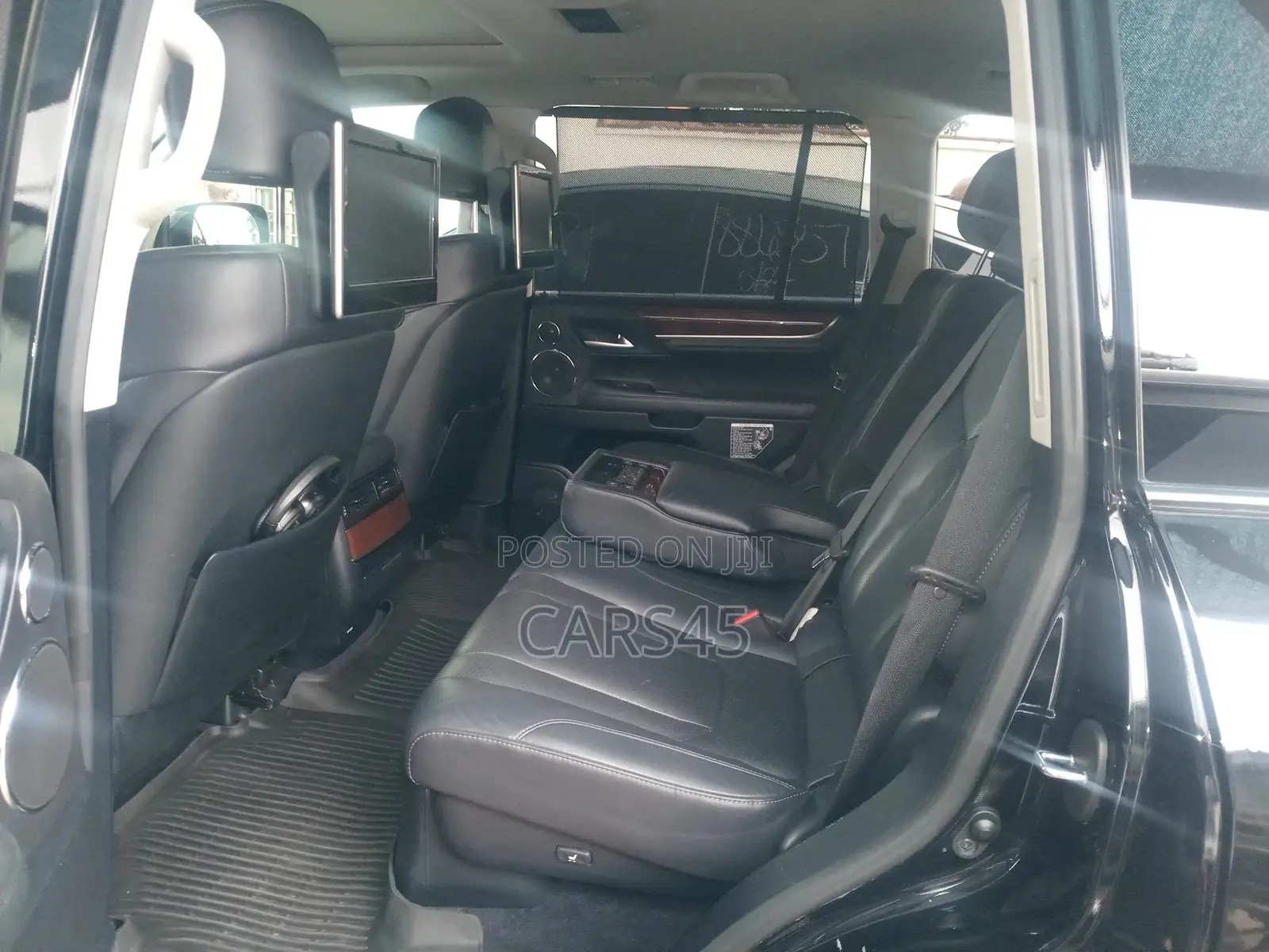 Lexus LX 2017 Black