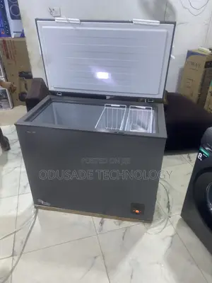 Hisense Easy Store Chest Freezer 250l