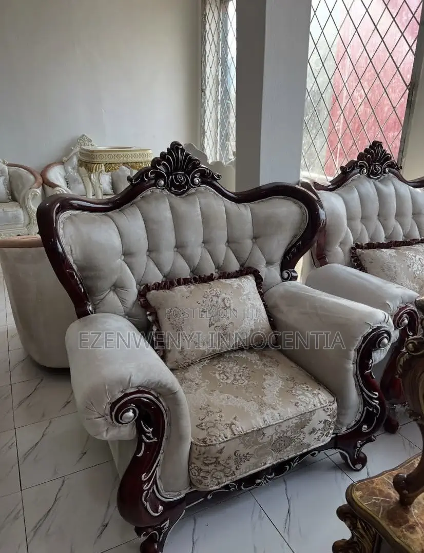 Magnificent Royal Sofa Set