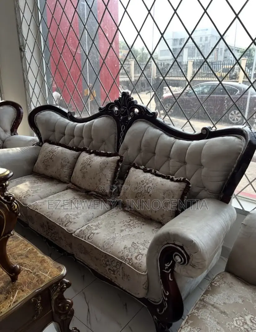 Magnificent Royal Sofa Set