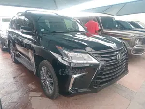 Lexus LX 2017 Black