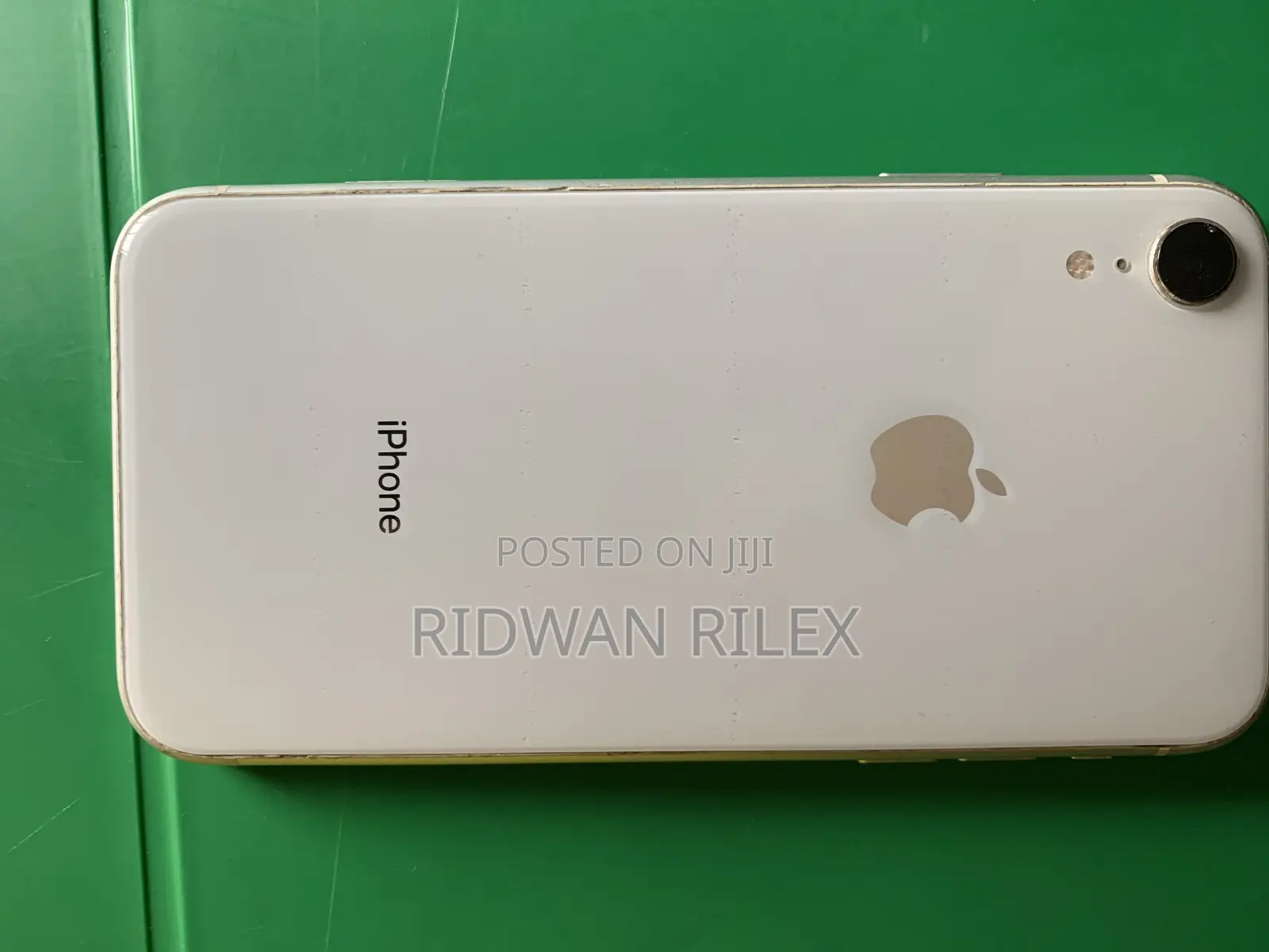 Apple iPhone XR 128 GB White