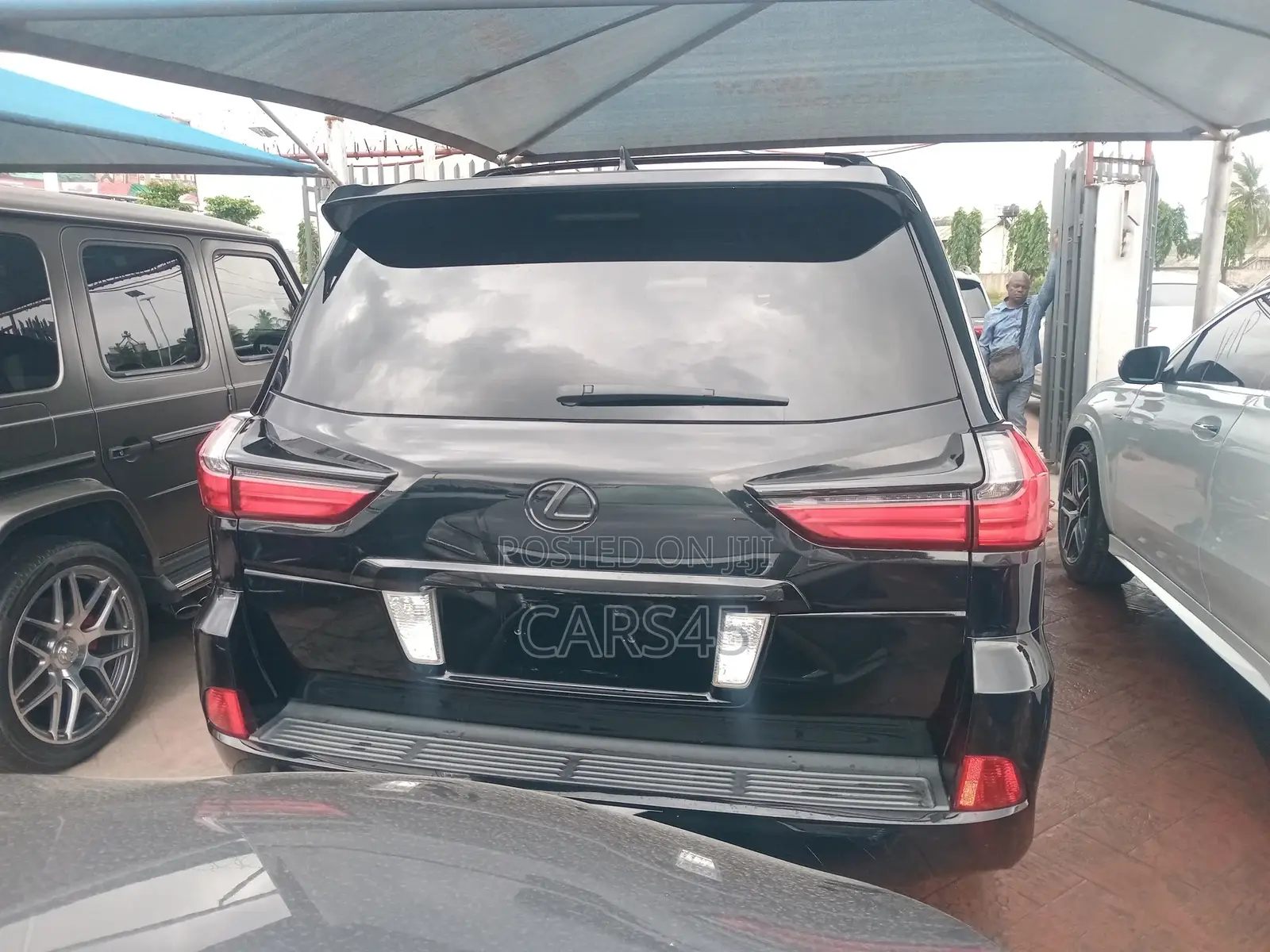 Lexus LX 2017 Black