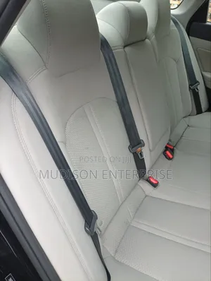 Hyundai Sonata Base Sedan FWD (2.4L 4cyl 6A) 2017 Black