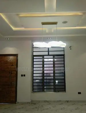 4bdrm Duplex in Ikota for sale