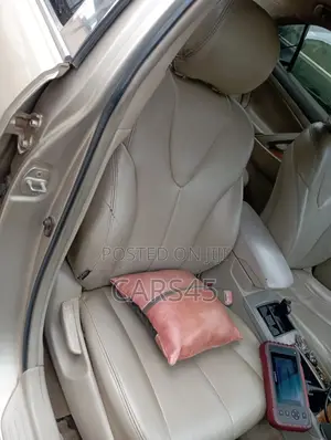 Toyota Camry 2007 Gold