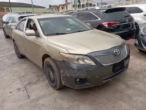 Toyota Camry 2007 Gold