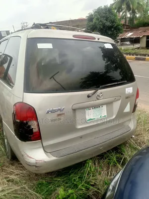 Mazda MPV 2004 Brown