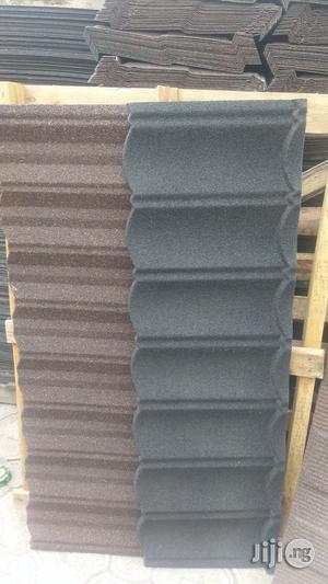 Bond And Shingle Roofing Sheet
