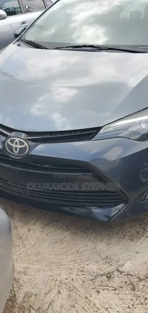 Toyota Corolla LE 4dr Sedan (1.8L 4cyl CVT) 2017 Beige