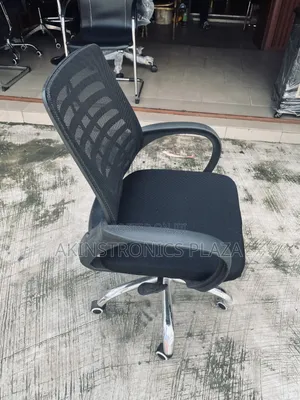 Victory Swivel Chair