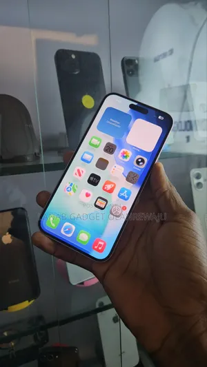 Apple iPhone 15 Plus 128 GB Pink