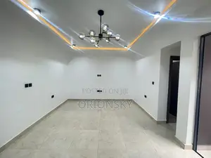 4bdrm Duplex in Bode Thomas for sale