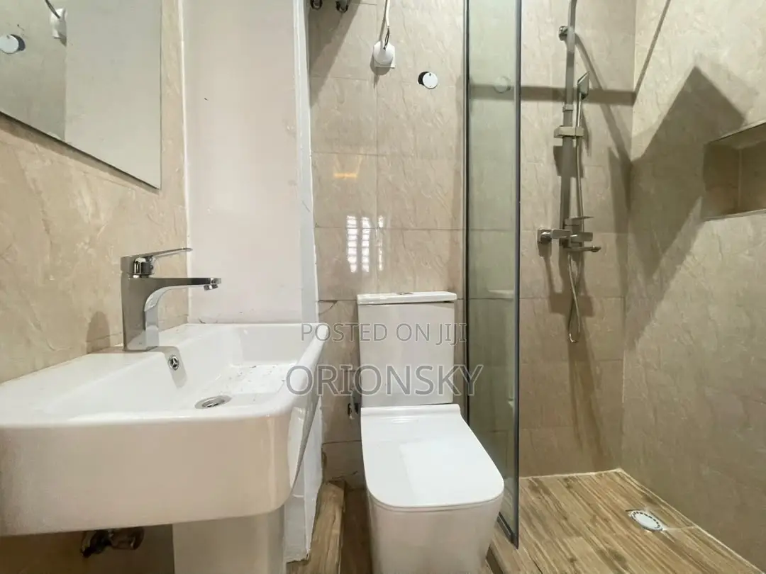 4bdrm Duplex in Bode Thomas for sale