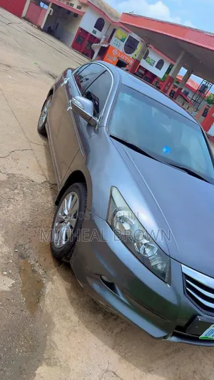 Honda Accord 2011 Gray