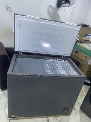 Hisense Kitchen Chest Freezer 250litres