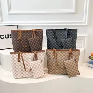 Chic Tote Bags