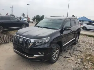 Toyota Land Cruiser Prado 2021 Black