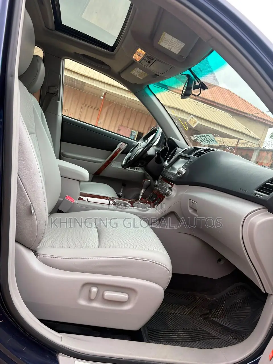 Toyota Highlander Limited 3.5l 4WD 2013 Blue