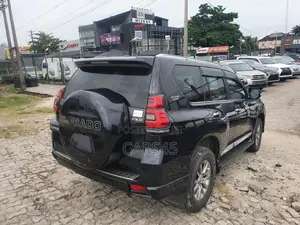 Toyota Land Cruiser Prado 2021 Black