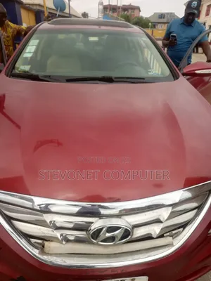 Hyundai Sonata 2013 Red