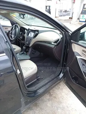 Hyundai Santa Fe SE AWD 2017 Black