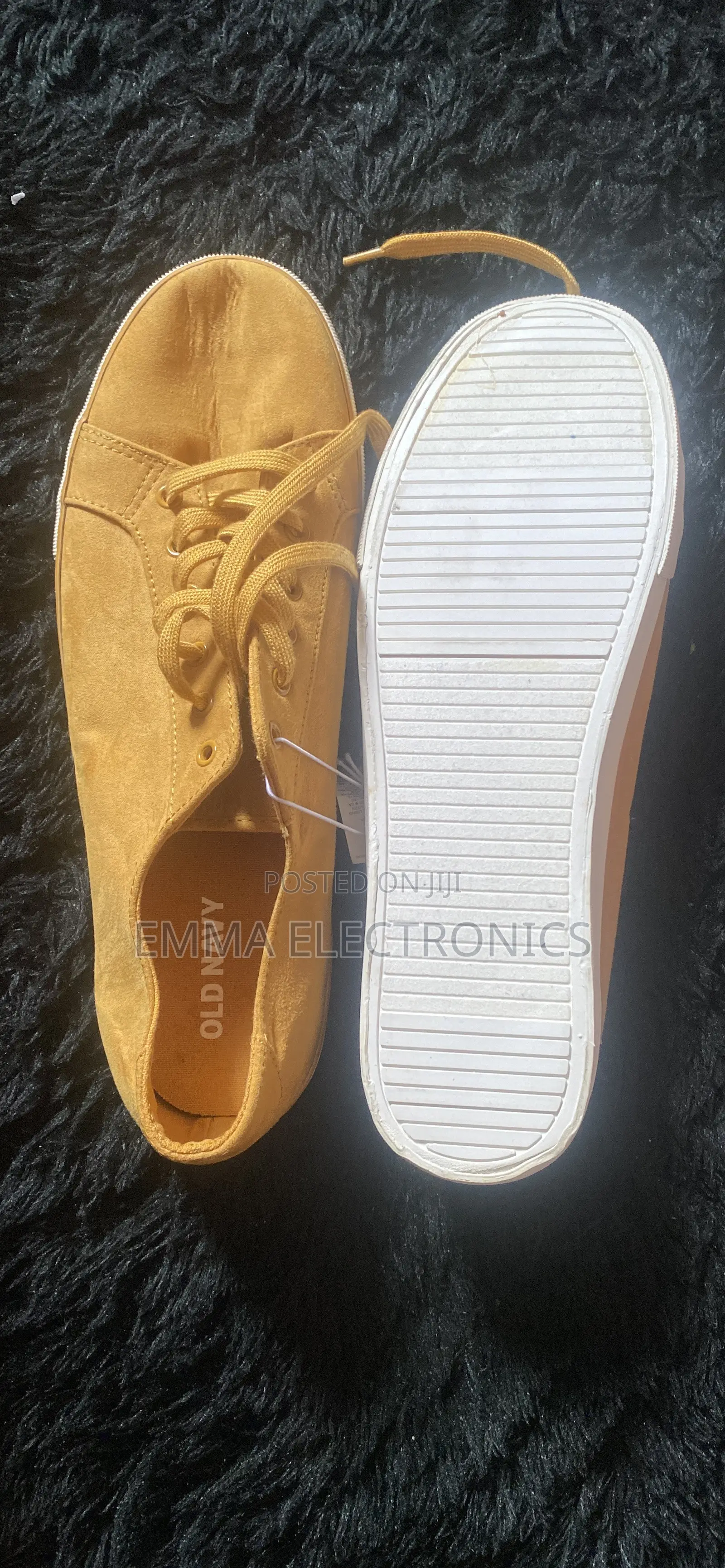 Shoe for Grabs