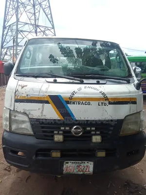 Nissan Caravan (Urvan) 2007 White