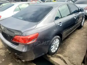 Toyota Camry SE Limited Edition 4dr Sedan (2.5L 4cyl 6A) 2012 Gray