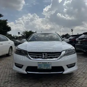 Honda Accord EX-L 4dr Sedan w/Navigation (2.4L 4cyl CVT) 2014 White