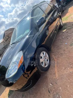 Toyota Sienna LE AWD 2009 Black
