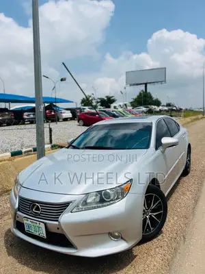 Lexus ES 350 FWD 2014 Silver