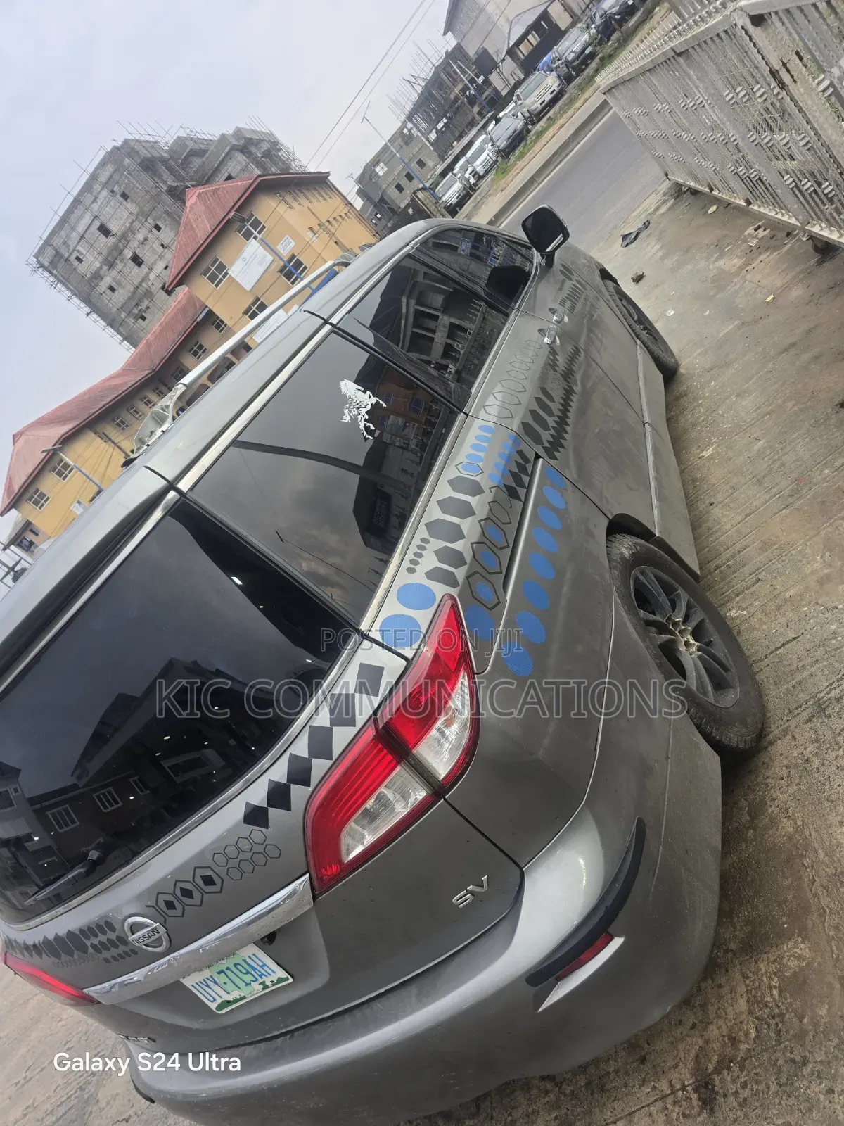 Nissan Quest 2013 Gray