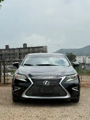 Lexus ES 2013 Black