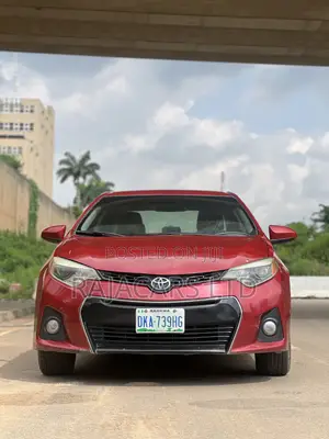 Toyota Corolla LE 4dr Sedan (1.8L 4cyl CVT) 2015 Red