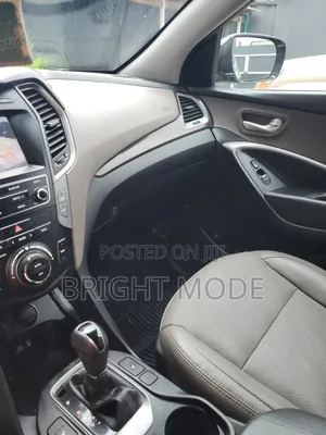 Hyundai Santa Fe 2017 Gray