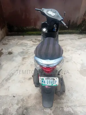 Kymco 2004 Black