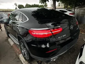 Mercedes-Benz GLC-Class 2017 Black