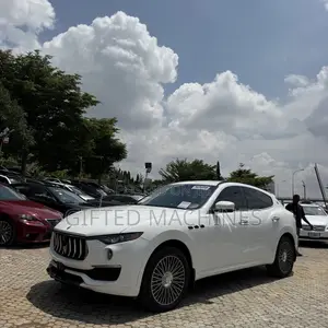 Maserati Levante Base AWD 2017 White