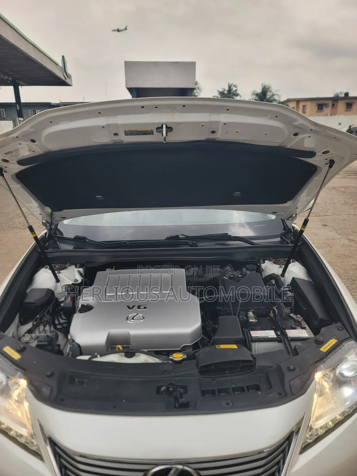 Lexus ES 2013 White
