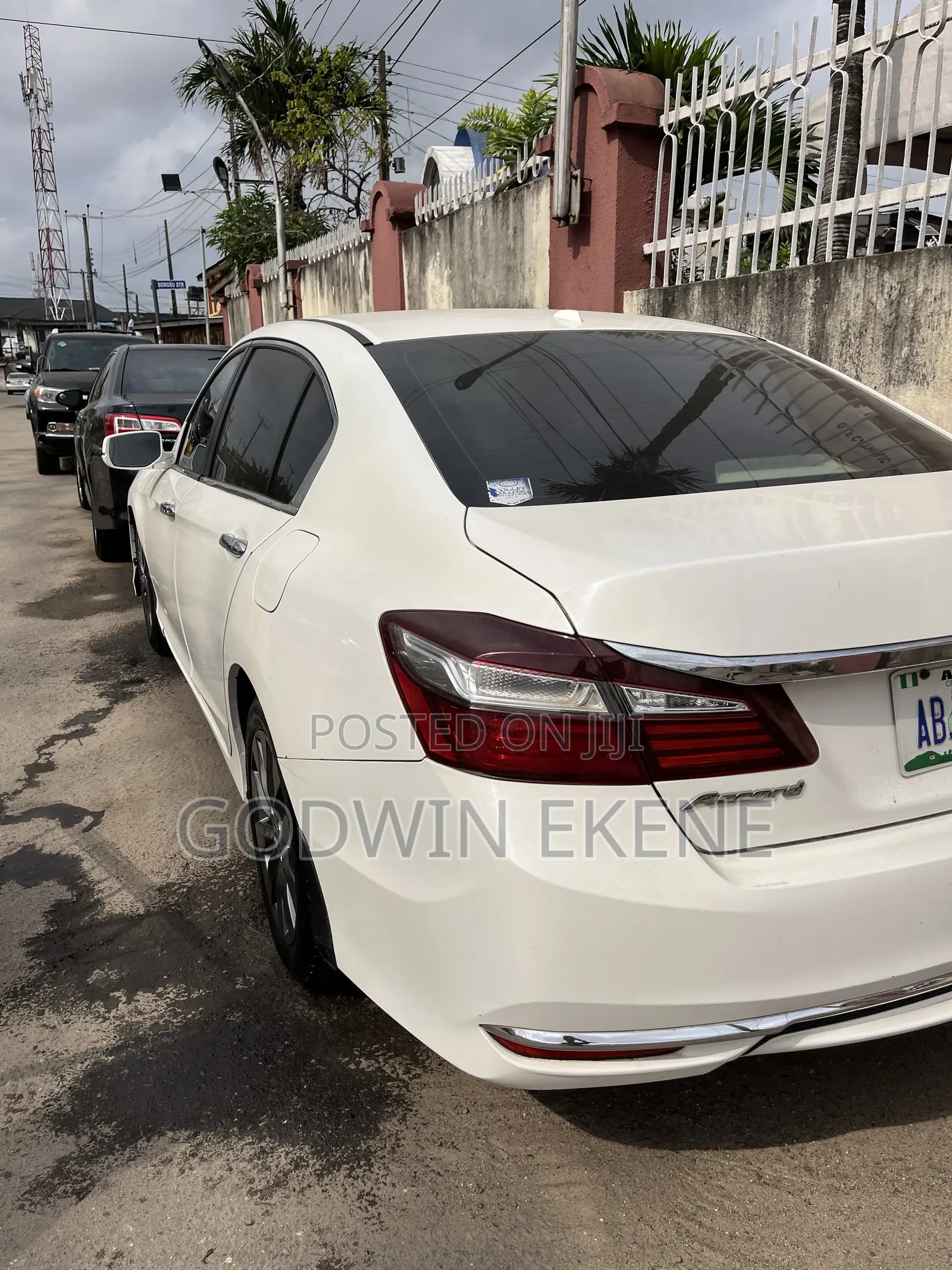 Honda Accord 2011 White