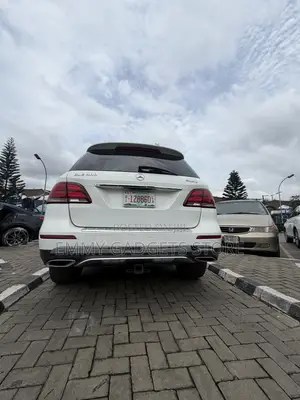 Mercedes-Benz GLE-Class GLE 400 4MATIC 2019 White