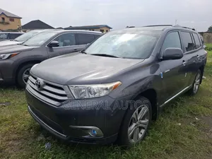 Toyota Highlander 2013 Gray
