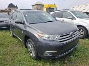 Toyota Highlander 2013 Gray