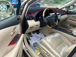 Lexus RX 2010 Gold